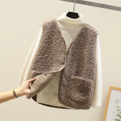 Olivia  | Klassisk Teddyvest
