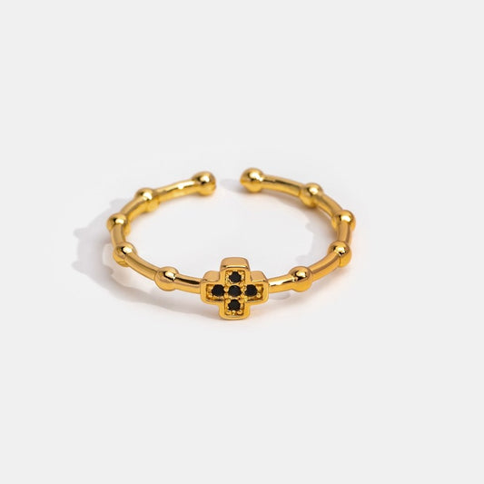 Ring med krystallkors